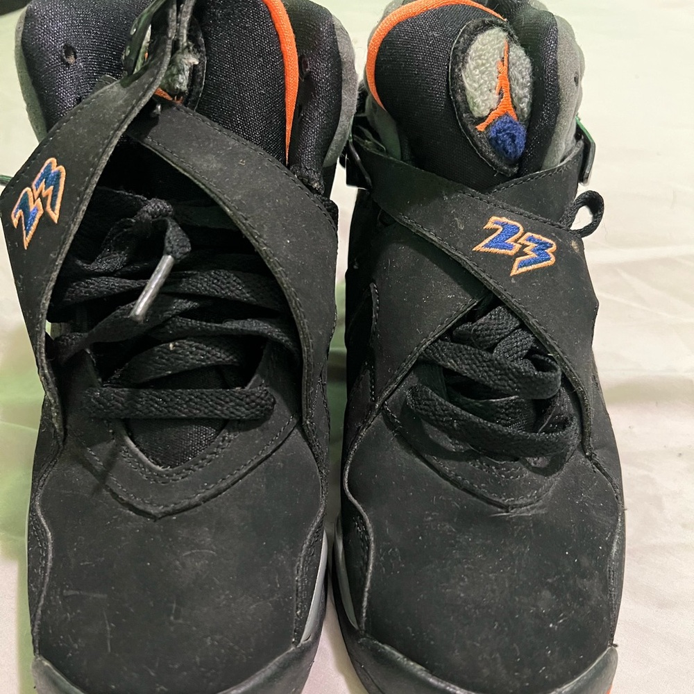 Size-5 Jordan 8